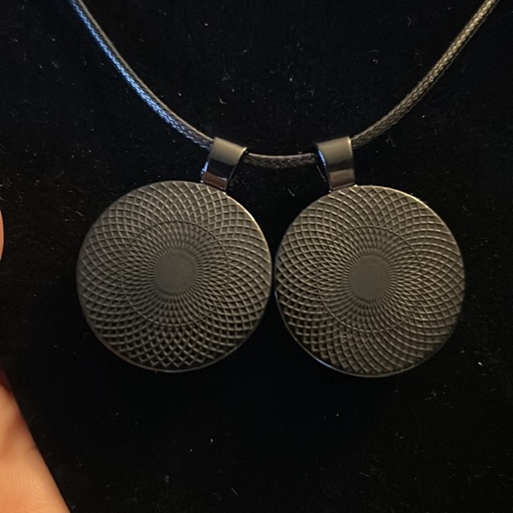 2 beautiful pendants, sugar skull/ gothic - Picture 4 of 5